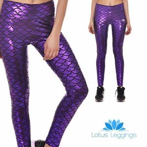 NWOT Purple mermaid leggings size M-L